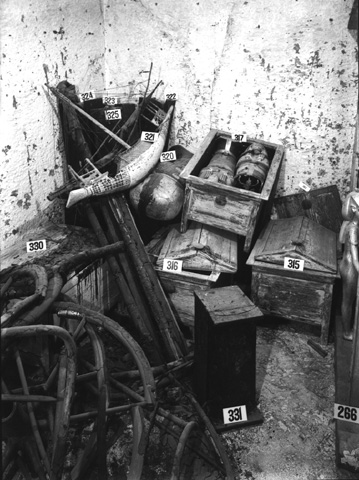 Burton photograph p1170 relating to Carter no. 317a(1)