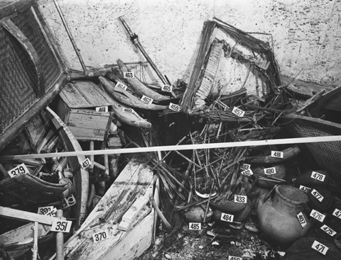 Burton photograph p1601 relating to Carter no. 437