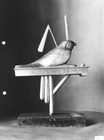 Burton photograph p1947 relating to Carter no. 283b