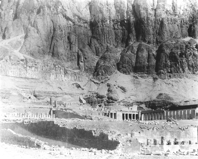not known, The Theban west bank, Deir el-Bahri (c.1895
[Estimated date.])