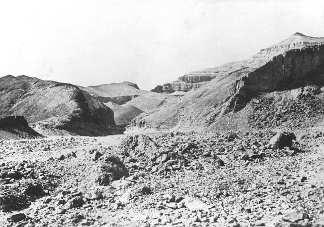 not known, The Theban west bank, the Valley of the Kings (c.1890
[Estimated date.])