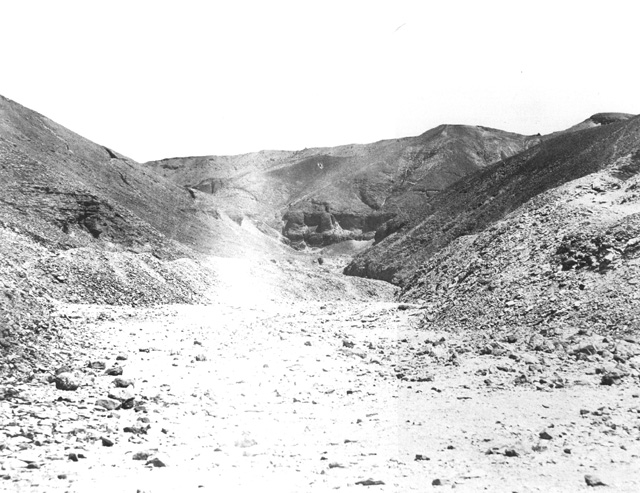 not known, The Theban west bank, the Valley of the Kings (c.1890
[Estimated date.])
