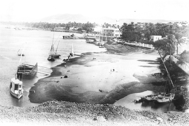 not known, Aswan (c.1900
[Contemporary with Gr. Inst. 4170.])