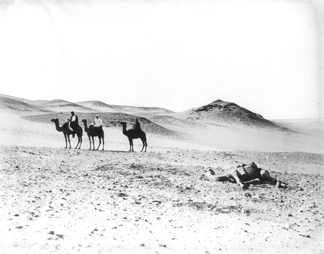 Bonfils, F., People and scenes of daily life (c.1880
[Estimated date.])