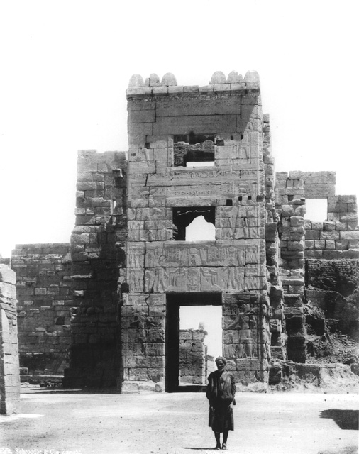 Schroeder & Cie., The Theban west bank, Medinet Habu (c.1890
[Estimated date.])