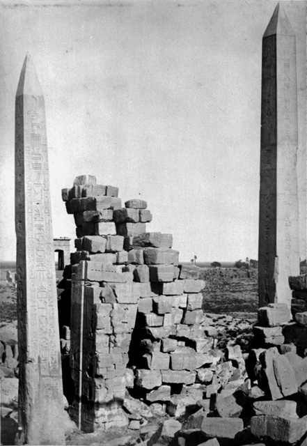 Beato, A. (probably)
[In an album where photographs appear to be exclusively by A. Beato.], Karnak (c.1890)