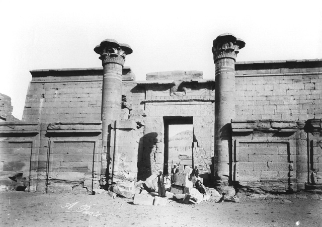 Beato, A., The Theban west bank, Medinet Habu (c.1890
[Estimated date.])