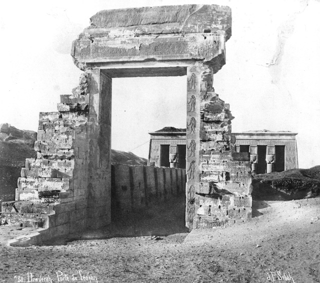 Sebah, J. P., Dendara (c.1890
[Estimated date.])