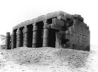 Sebah, J. P., The Theban west bank, the Ramesseum (c.1890
[Estimated date.]) (Enlarged image size=33Kb)