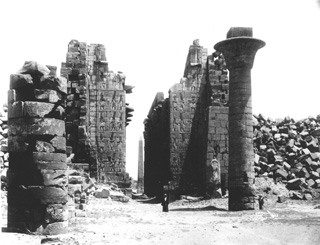 Beato, A., Karnak (c.1890
[Estimated date.]) (Enlarged image size=36Kb)