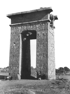 Beato, A., Karnak (c.1890
[Estimated date.]) (Enlarged image size=31Kb)