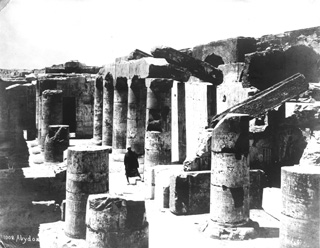 Lekegian, G., Abydos (c.1890
[Estimated date.]) (Enlarged image size=40Kb)