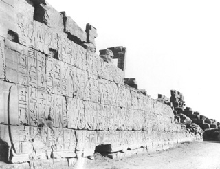 not known, Karnak (c.1890
[Estimated date.]) (Enlarged image size=36Kb)