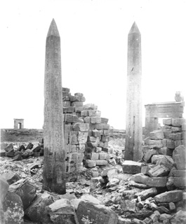 not known, Karnak (c.1890
[Estimated date.]) (Enlarged image size=33Kb)