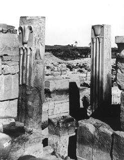 not known, Karnak (c.1890
[Estimated date.]) (Enlarged image size=40Kb)