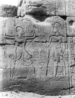 not known, Karnak (c.1890
[Estimated date.]) (Enlarged image size=52Kb)