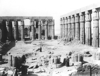 Beato, A., Luxor (c.1890
[Estimated date.]) (Enlarged image size=41Kb)