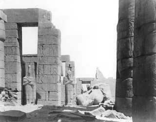 Beato, A., The Theban west bank, the Ramesseum (c.1890
[Estimated date.]) (Enlarged image size=33Kb)