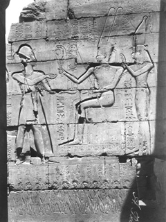 Beato, A., The Theban west bank, the Ramesseum (c.1890
[Estimated date.]) (Enlarged image size=47Kb)
