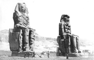 not known, The Theban west bank, the Memnon Colossi (c.1890
[Estimated date.]) (Enlarged image size=25Kb)