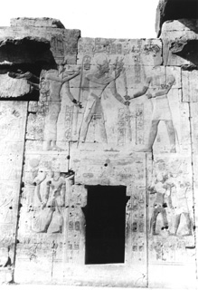 Beato, A., Abydos (c.1890
[Estimated date.]) (Enlarged image size=36Kb)
