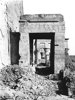 Good, F. M., Philae (c.1860
[Estimated date.]) (Enlarged image size=46Kb)