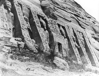 Beato, A., Abu Simbel (c.1890
[Estimated date.]) (Enlarged image size=52Kb)