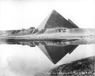 Bonfils, F., Giza (c.1880
[Estimated date.]) (Enlarged image size=27Kb)