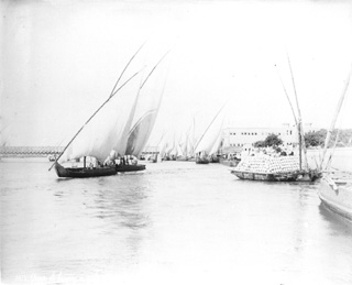 Bonfils, F., Nile transport (c.1890
[Estimated date.]) (Enlarged image size=21Kb)