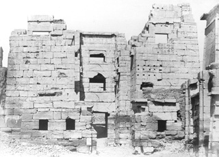 Beato, A., The Theban west bank, Medinet Habu (before 1872
[In an album dated 1871-2.]) (Enlarged image size=42Kb)