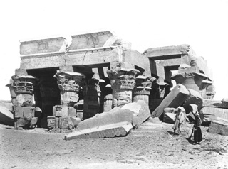 not known, Kom Ombo (before 1872
[In an album dated 1871-2.]) (Enlarged image size=36Kb)