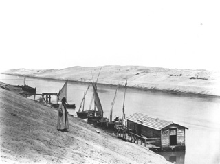 not known, Suez Canal (before 1872
[In an album dated 1871-2.]) (Enlarged image size=24Kb)