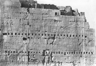 not known, Karnak (c.1890
[Estimated date.]) (Enlarged image size=44Kb)