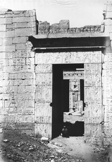 Beato, A., The Theban west bank, Medinet Habu (c.1890
[Estimated date.]) (Enlarged image size=41Kb)