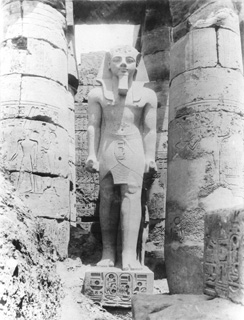 Beato, A., Luxor (c.1900
[In an album dated 1904.]) (Enlarged image size=43Kb)