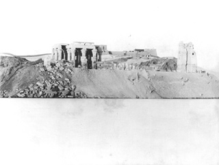 not known, Kom Ombo (before 1898
[In an album dated 1904.]) (Enlarged image size=20Kb)