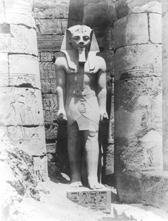 Beato, A., Luxor (c.1890
[Estimated date.]) (Enlarged image size=41Kb)