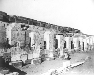 Zangaki, G., Abydos (c.1880
[Estimated date.]) (Enlarged image size=39Kb)