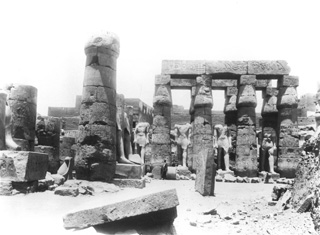 Beato, A., Luxor (c.1890
[Estimated date.]) (Enlarged image size=34Kb)