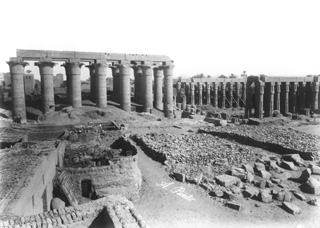 Beato, A., Luxor (c.1890
[Estimated date.]) (Enlarged image size=35Kb)
