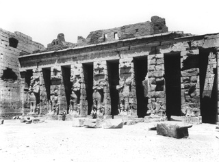 Beato, A., The Theban west bank, Medinet Habu (c.1890
[Estimated date.]) (Enlarged image size=37Kb)