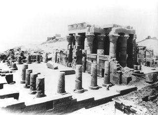 not known, Kom Ombo (c.1890
[Estimated date.]) (Enlarged image size=36Kb)