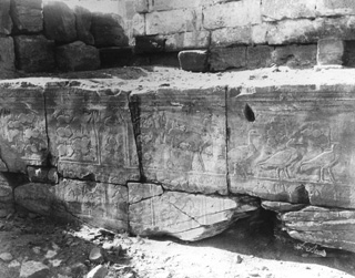 Beato, A., Karnak (c.1880
[Estimated date.]) (Enlarged image size=46Kb)