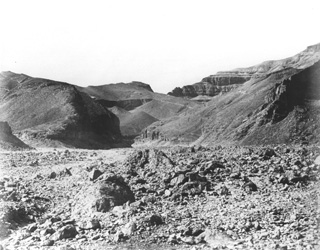 not known, The Theban west bank, the Valley of the Kings (c.1890
[Estimated date.]) (Enlarged image size=43Kb)