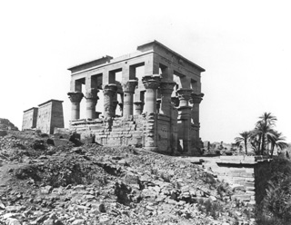 Frith, F. (almost certainly), Philae (1856-60 [The dates of Frith's visits to Egypt.]) (Enlarged image size=38Kb)