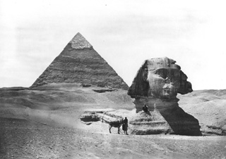Frith, F.
[On the back of the mount: Frith's Photo-Pictures The Universal Series.], Giza (1856-60
[The dates of Frith's visits to Egypt.]) (Enlarged image size=27Kb)