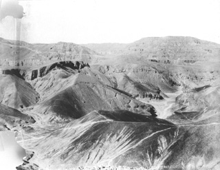 Arnoux, H., The Theban west bank, the Valley of the Kings (c.1880
[Estimated date.]) (Enlarged image size=36Kb)