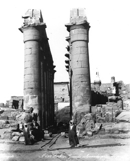 Zangaki, G., Luxor (c.1890
[Estimated date.]) (Enlarged image size=36Kb)