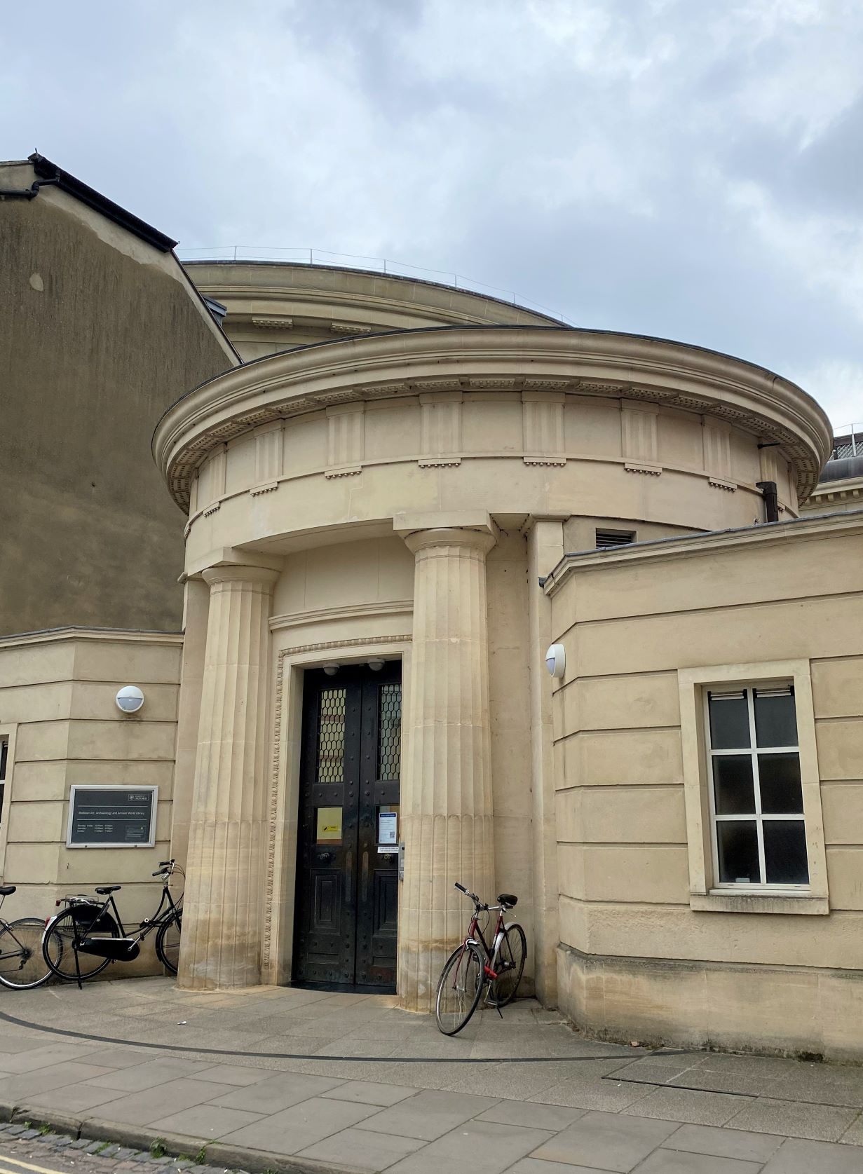 The Bodleian Art, Archaeology and Ancient World Library entrance rotunda